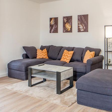 Grosse 3-Zimmer Wohnung - Zentral-Coburg - Kostenloser Parkplatz Экстерьер фото