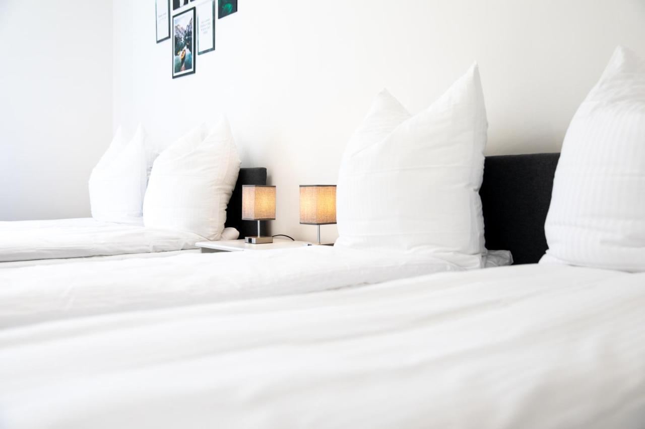 Grosse 3-Zimmer Wohnung - Zentral-Coburg - Kostenloser Parkplatz Экстерьер фото